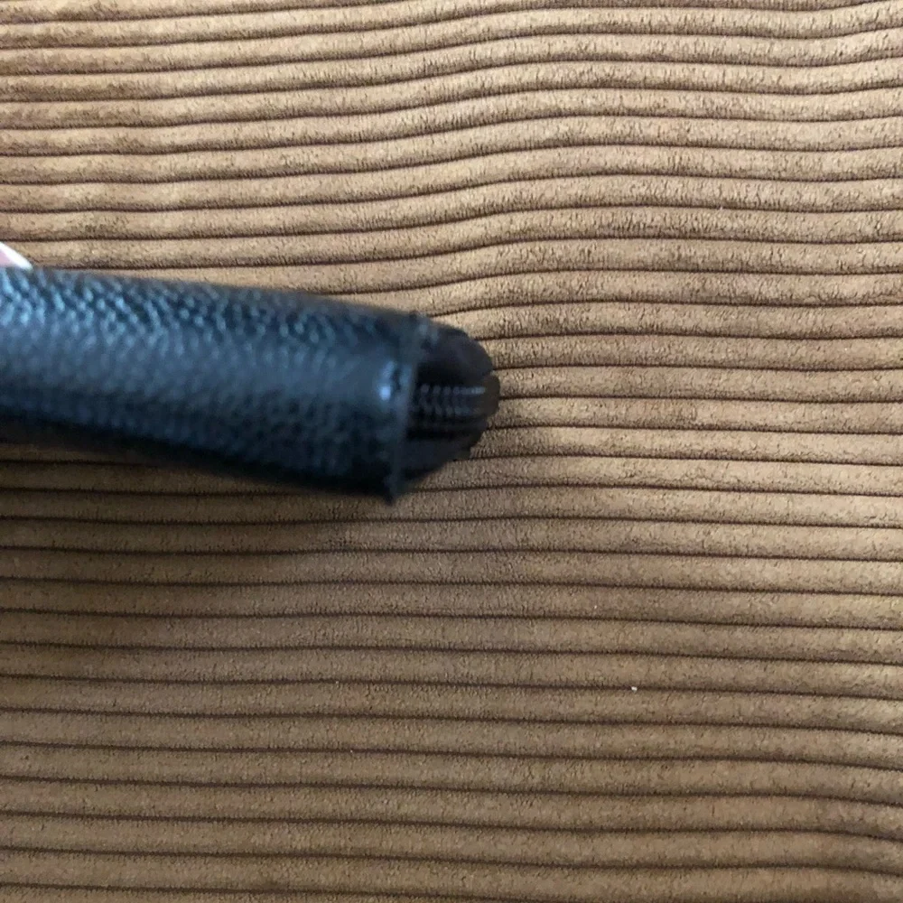 Chanel zip around wallet Auth